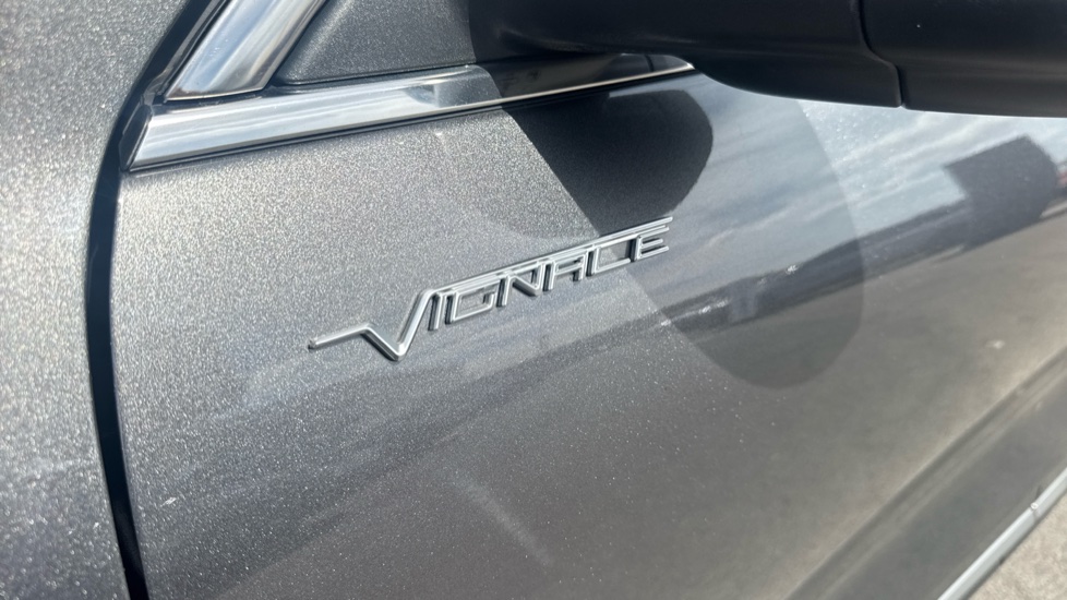 Ford Kuga 2.5 PHEV Vignale 5dr CVT Estate - Image 27