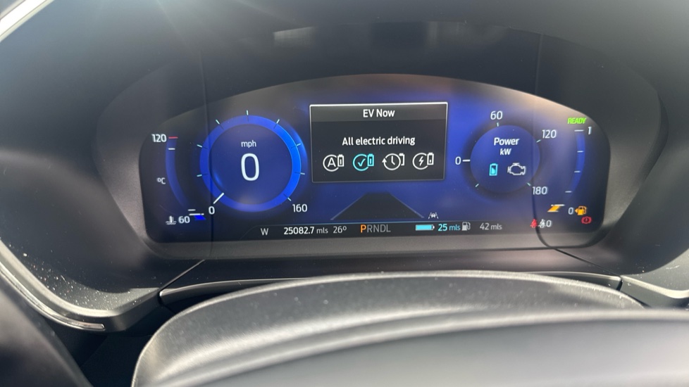 Ford Kuga 2.5 PHEV Vignale 5dr CVT Estate - Image 58