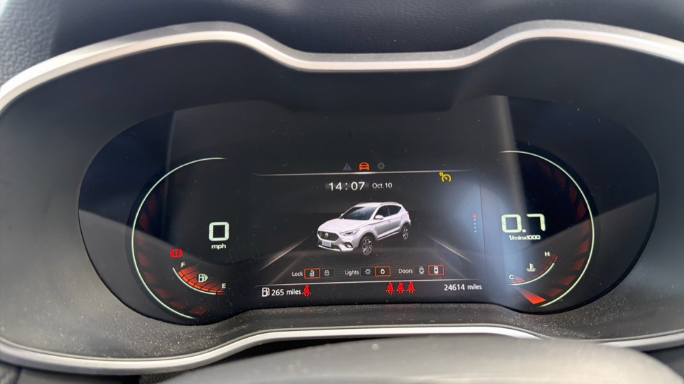 MG ZS 1.5 VTi-TECH Exclusive 5dr Petrol Hatchback - Image 18
