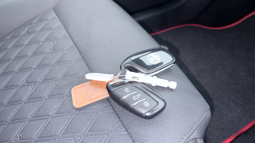 MG MG3 1.5 Hybrid Trophy 5dr Auto Hybrid Hatchback - Image 20