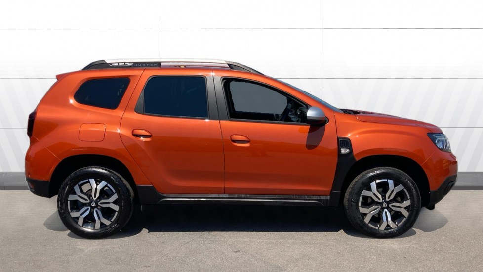 Dacia Duster 1.3 TCe 130 Prestige 5dr Petrol Estate - Image 5