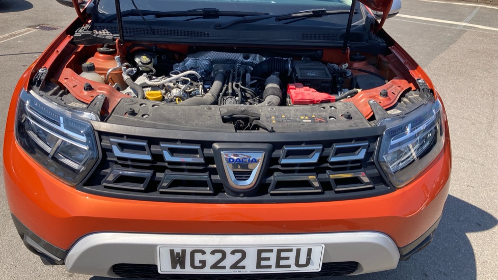Dacia Duster 1.3 TCe 130 Prestige 5dr Petrol Estate - Image 8