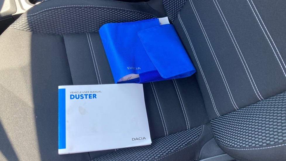 Dacia Duster 1.3 TCe 130 Prestige 5dr Petrol Estate - Image 19
