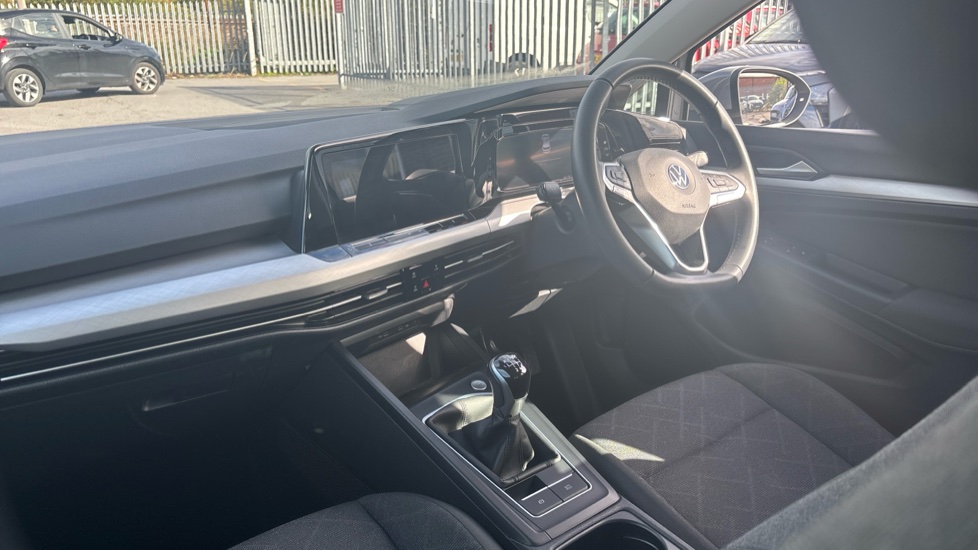 Volkswagen Golf 1.5 TSI Life 5dr Petrol Hatchback - Image 9