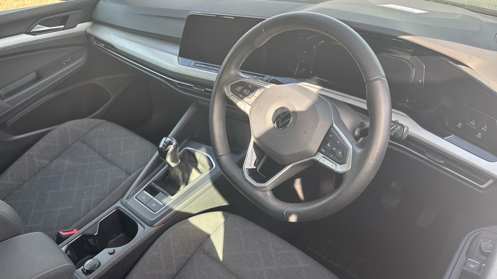 Volkswagen Golf 1.5 TSI Life 5dr Petrol Hatchback - Image 11