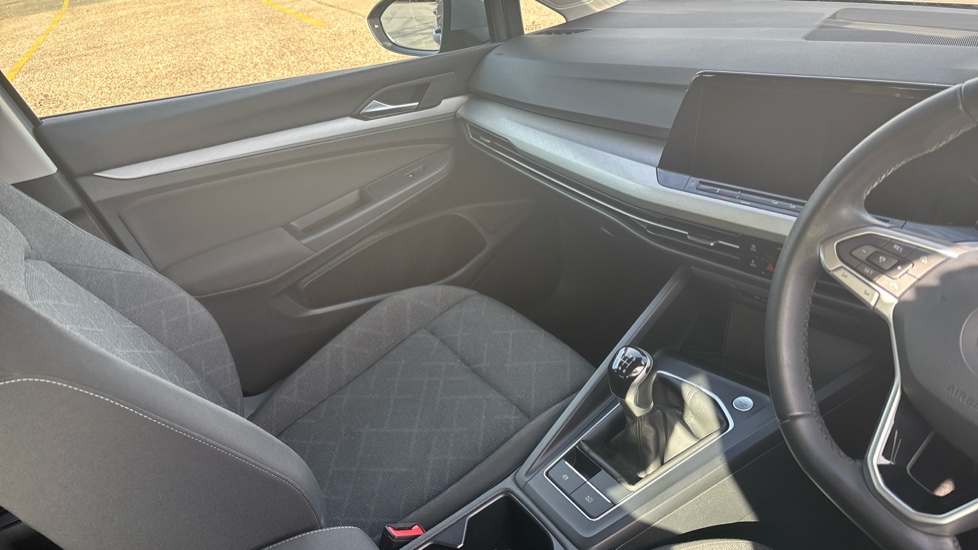 Volkswagen Golf 1.5 TSI Life 5dr Petrol Hatchback - Image 14