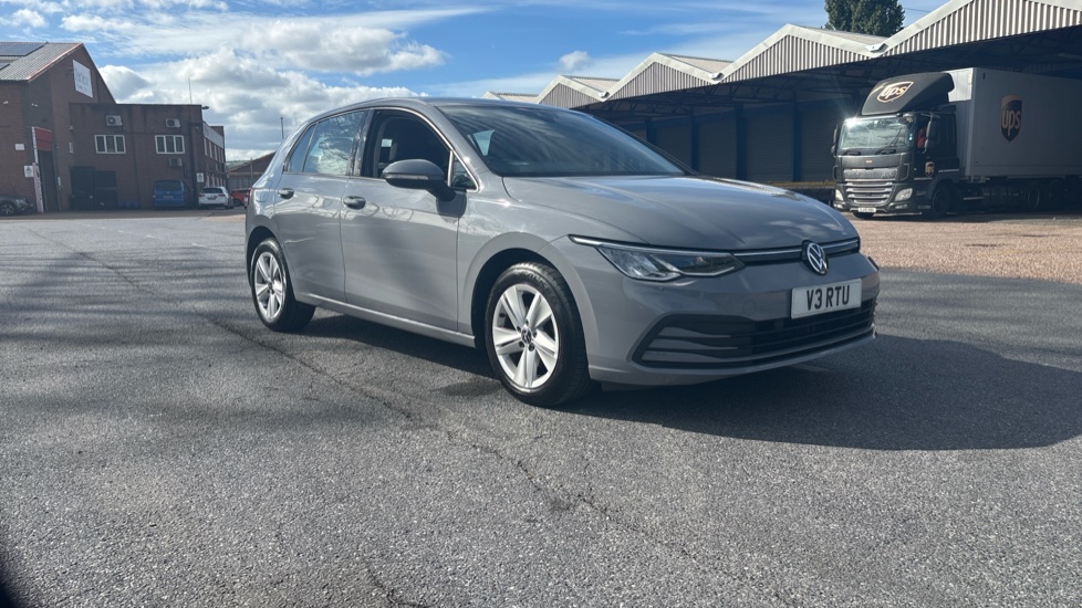 Volkswagen Golf 1.5 TSI Life 5dr Petrol Hatchback - Image 22
