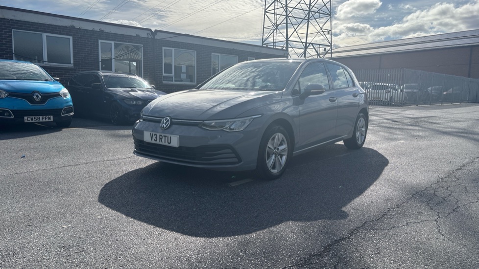 Volkswagen Golf 1.5 TSI Life 5dr Petrol Hatchback - Image 24