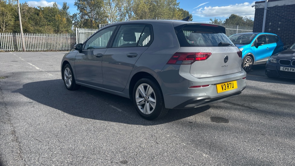 Volkswagen Golf 1.5 TSI Life 5dr Petrol Hatchback - Image 26