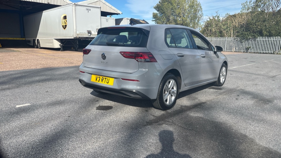 Volkswagen Golf 1.5 TSI Life 5dr Petrol Hatchback - Image 28
