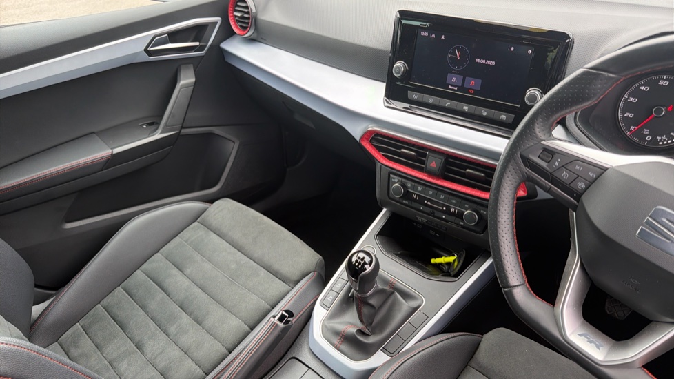 SEAT Arona 1.0 TSI 110 FR Edition 5dr Petrol Hatchback - Image 14