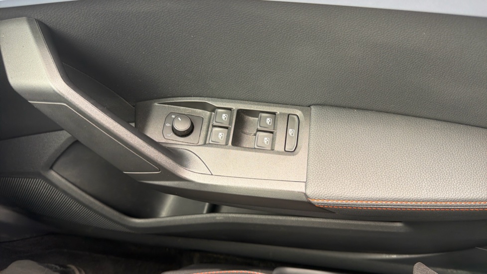 SEAT Arona 1.0 TSI 110 FR Edition 5dr Petrol Hatchback - Image 29