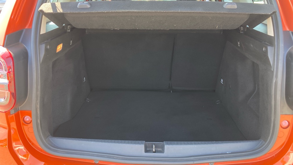 Dacia Duster 1.0 TCe 90 Comfort 5dr Petrol Estate - Image 4