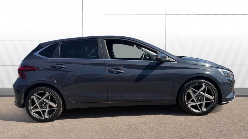 Hyundai i20 1.0T GDi Premium 5dr Petrol Hatchback - Image 5