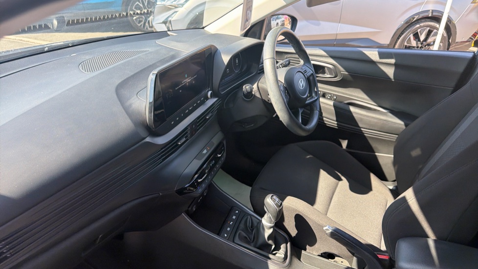 Hyundai i20 1.0T GDi Premium 5dr Petrol Hatchback - Image 9