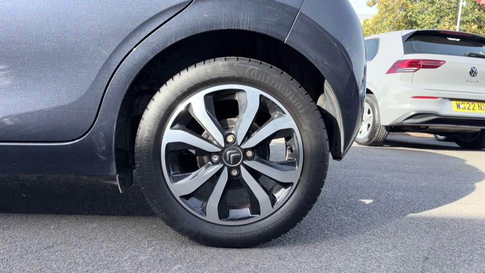 Citroen C1 1.2 PureTech Flair 5dr Petrol Hatchback - Image 7