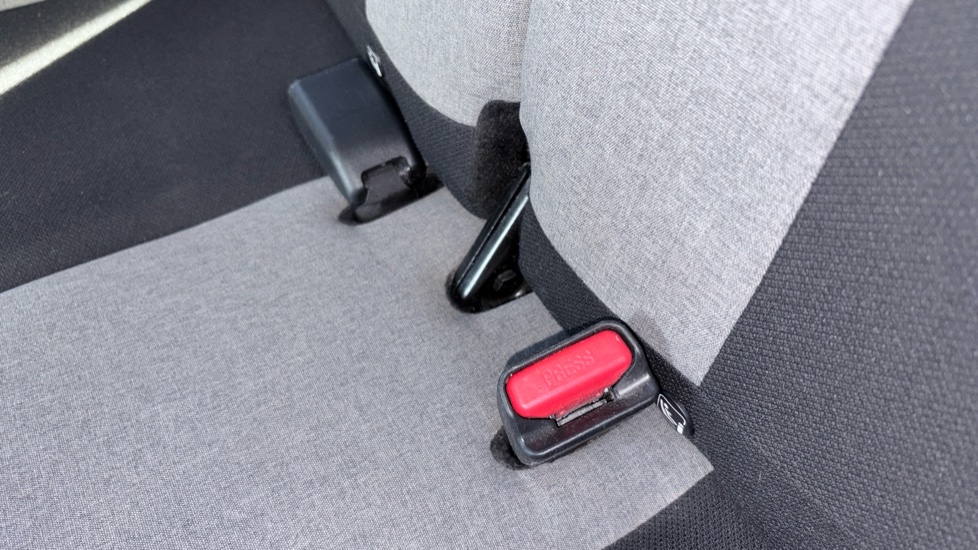 Citroen C1 1.2 PureTech Flair 5dr Petrol Hatchback - Image 17
