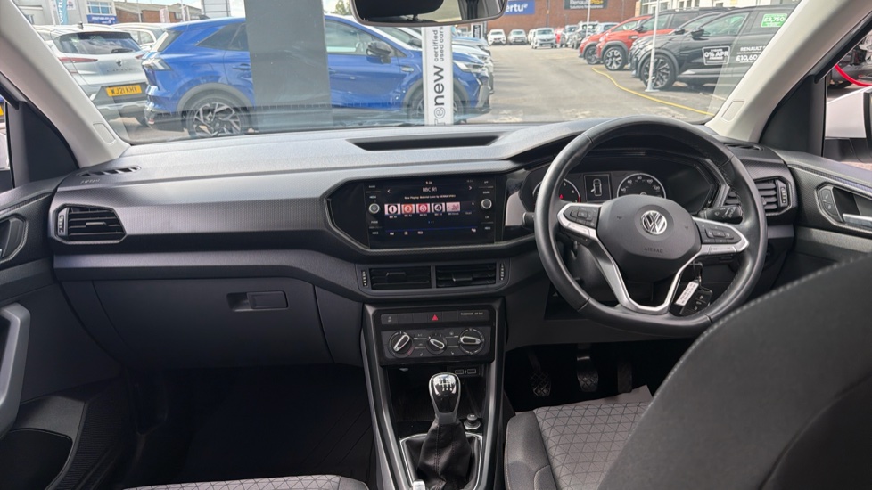 Volkswagen T-Cross 1.0 TSI 115 SE 5dr Petrol Estate - Image 10