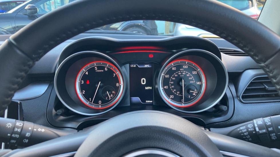 Suzuki Swift 1.2 Dualjet 83 12V Hybrid SZ5 5dr Petrol Hatchback - Image 18