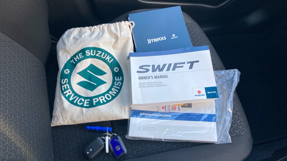 Suzuki Swift 1.2 Dualjet 83 12V Hybrid SZ5 5dr Petrol Hatchback - Image 19