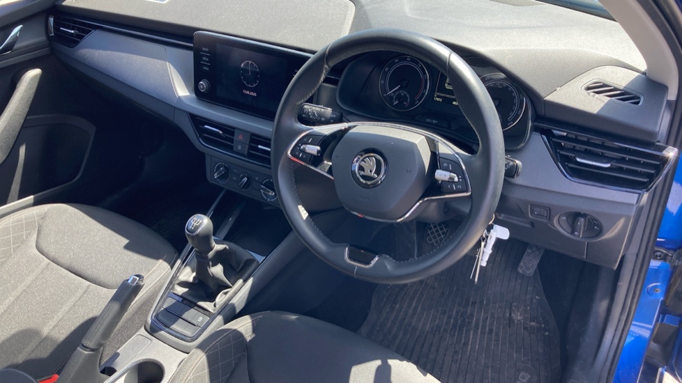 Skoda Kamiq 1.0 TSI 95 SE 5dr Petrol Hatchback - Image 11