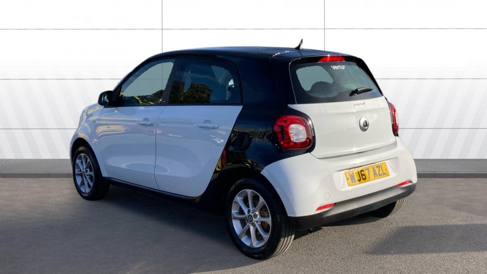 smart forfour hatchback 1.0 Passion 5dr Petrol Hatchback - Image 2