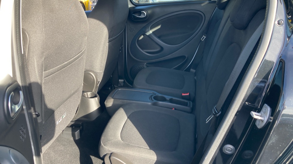 smart forfour hatchback 1.0 Passion 5dr Petrol Hatchback - Image 16