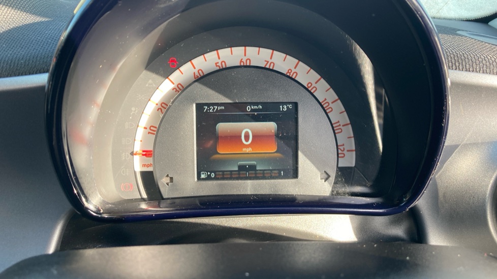 smart forfour hatchback 1.0 Passion 5dr Petrol Hatchback - Image 18