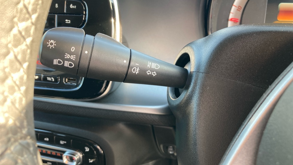 smart forfour hatchback 1.0 Passion 5dr Petrol Hatchback - Image 28