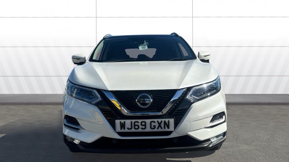 Nissan Qashqai 1.3 DiG-T 160 Tekna 5dr DCT Petrol Hatchback - Image 3