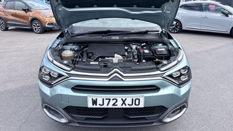 Citroen C4 1.2 PureTech [130] Shine Plus 5dr Auto Petrol Hatchback - Image 8