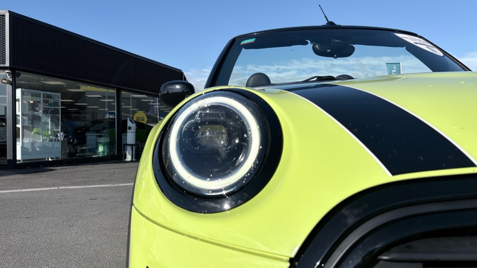 MINI Convertible 1.5 Cooper Exclusive 2dr Auto Petrol Convertible - Image 32