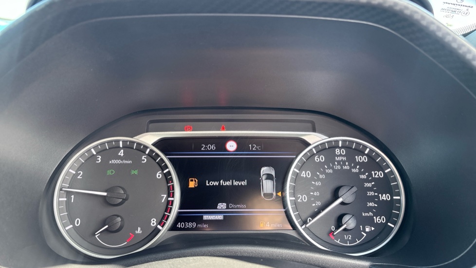 Nissan Juke 1.0 DiG-T 114 N-Connecta 5dr Petrol Hatchback - Image 18