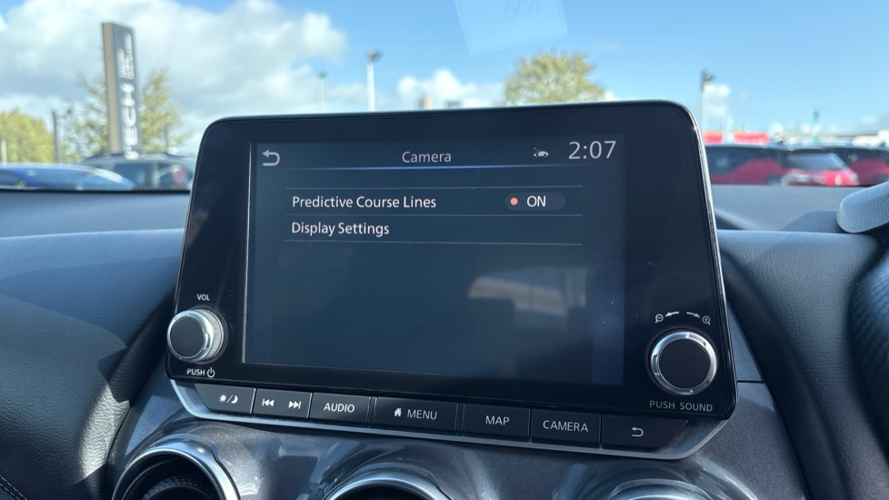 Nissan Juke 1.0 DiG-T 114 N-Connecta 5dr Petrol Hatchback - Image 33