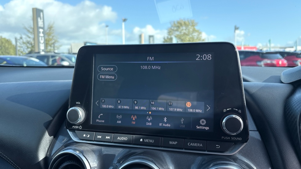 Nissan Juke 1.0 DiG-T 114 N-Connecta 5dr Petrol Hatchback - Image 36