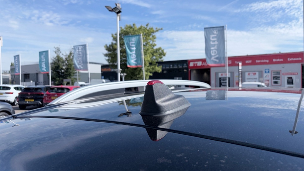 MINI Countryman 1.5 Cooper Sport 5dr Auto Petrol Hatchback - Image 47