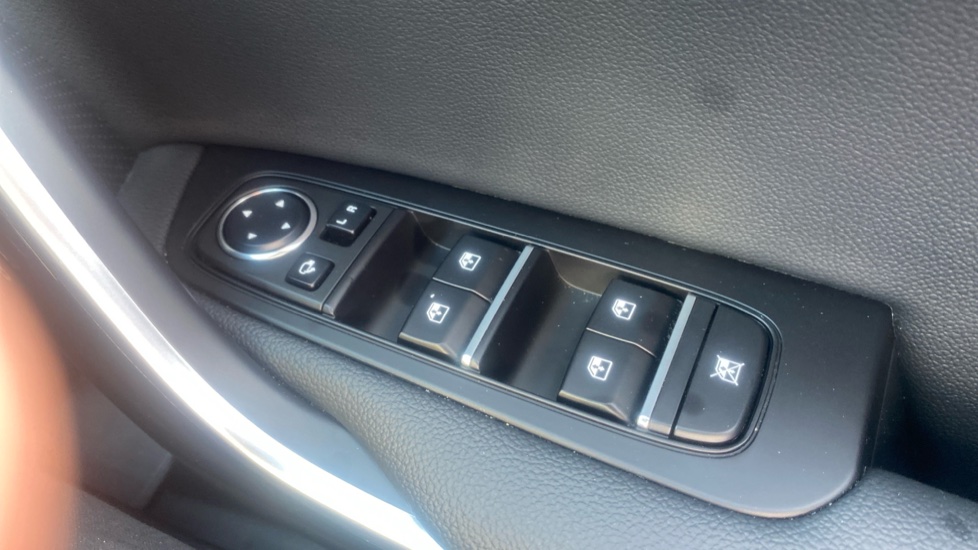 Kia Xceed 1.5T GDi ISG 138 GT-Line 5dr Petrol Hatchback - Image 33