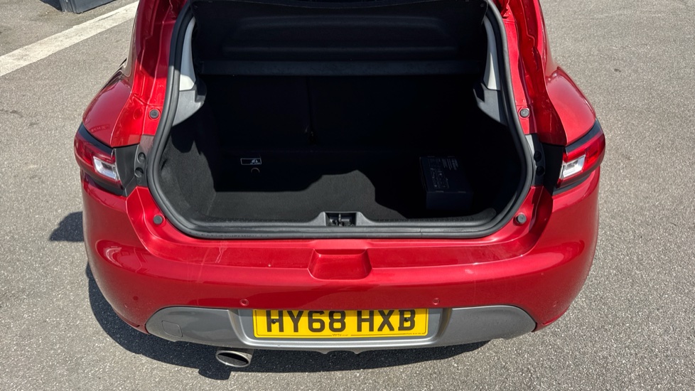 Renault Clio 0.9 TCE 90 GT Line 5dr Petrol Hatchback - Image 4