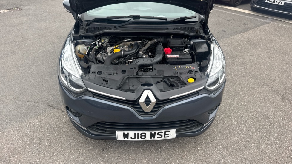Renault Clio 0.9 TCE 90 Dynamique Nav 5dr Petrol Hatchback - Image 8