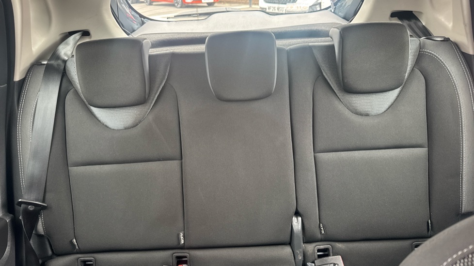 Renault Clio 0.9 TCE 90 Dynamique Nav 5dr Petrol Hatchback - Image 15