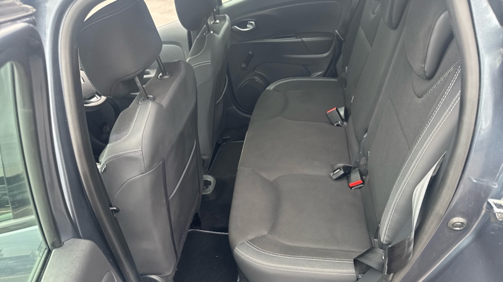 Renault Clio 0.9 TCE 90 Dynamique Nav 5dr Petrol Hatchback - Image 16