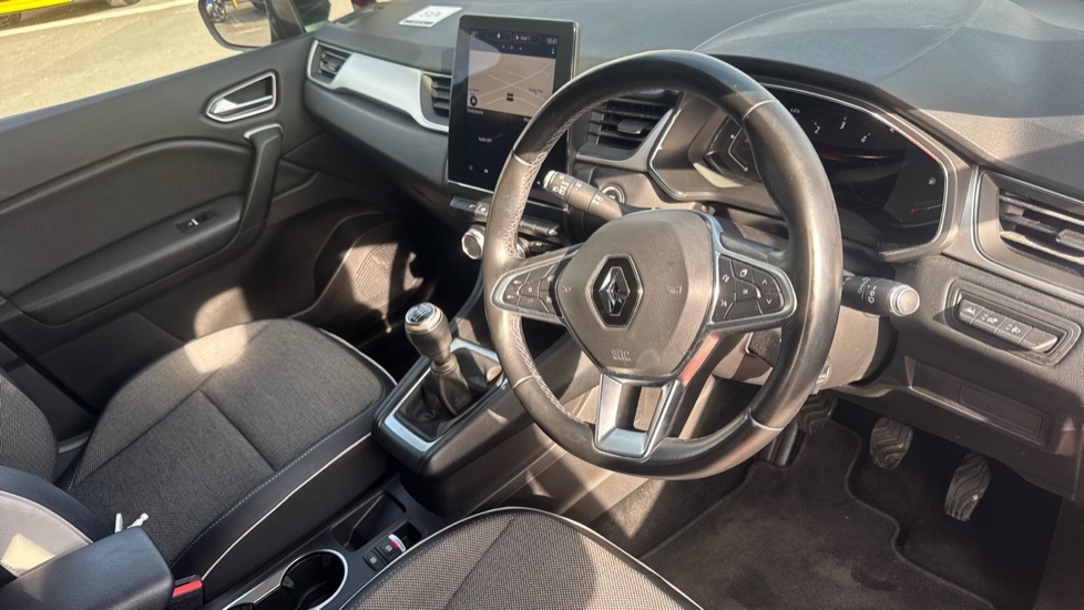 Renault Captur 1.5 dCi 95 S Edition 5dr Diesel Hatchback - Image 11