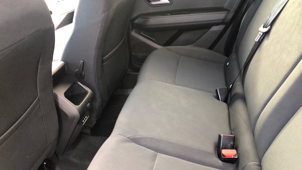 Dacia Duster 1.6 Hybrid 140 Extreme 5dr Auto Hybrid Estate - Image 16