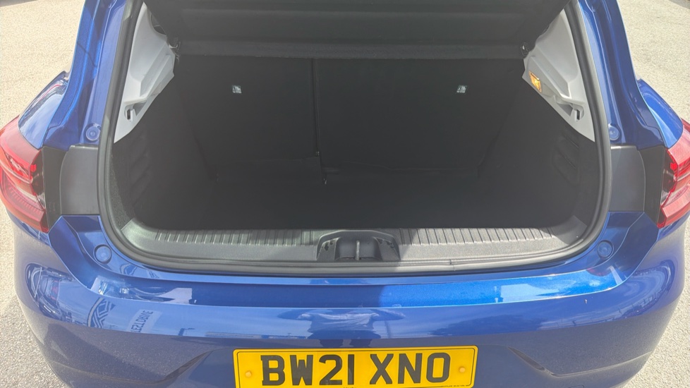Renault Clio 1.0 TCe 90 Iconic 5dr Petrol Hatchback - Image 4