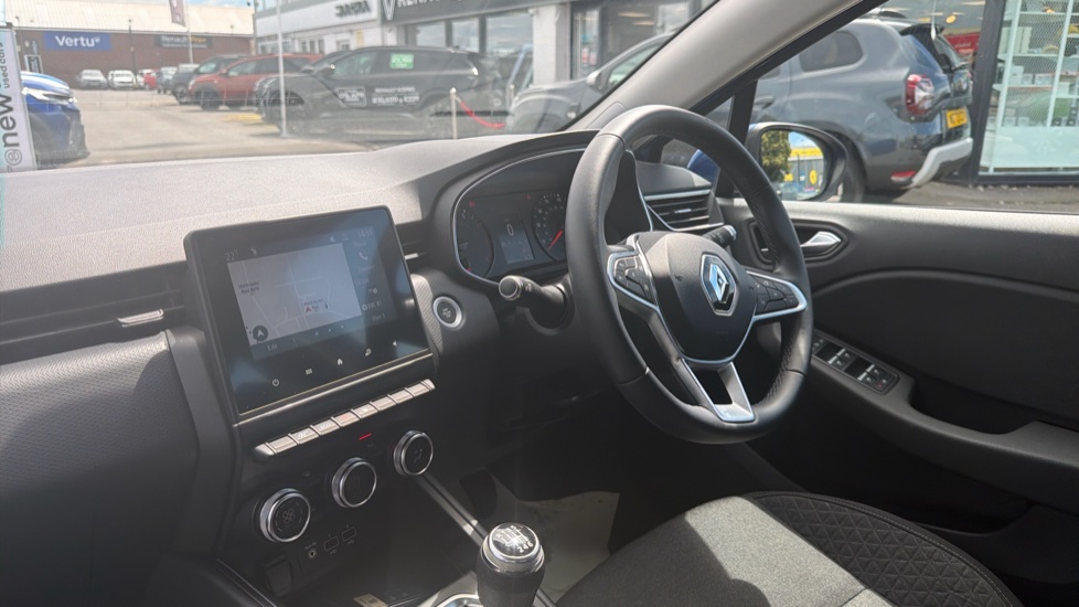 Renault Clio 1.0 TCe 90 Iconic 5dr Petrol Hatchback - Image 9