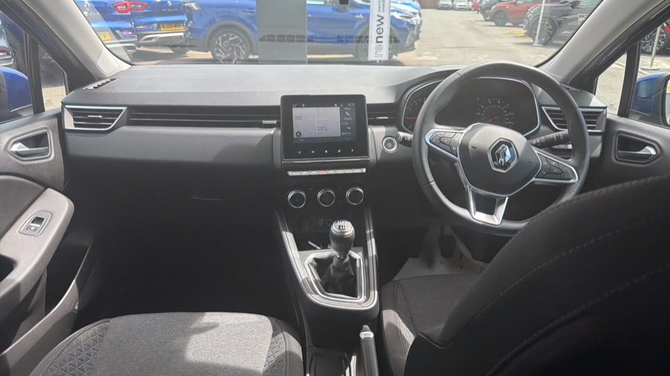 Renault Clio 1.0 TCe 90 Iconic 5dr Petrol Hatchback - Image 10