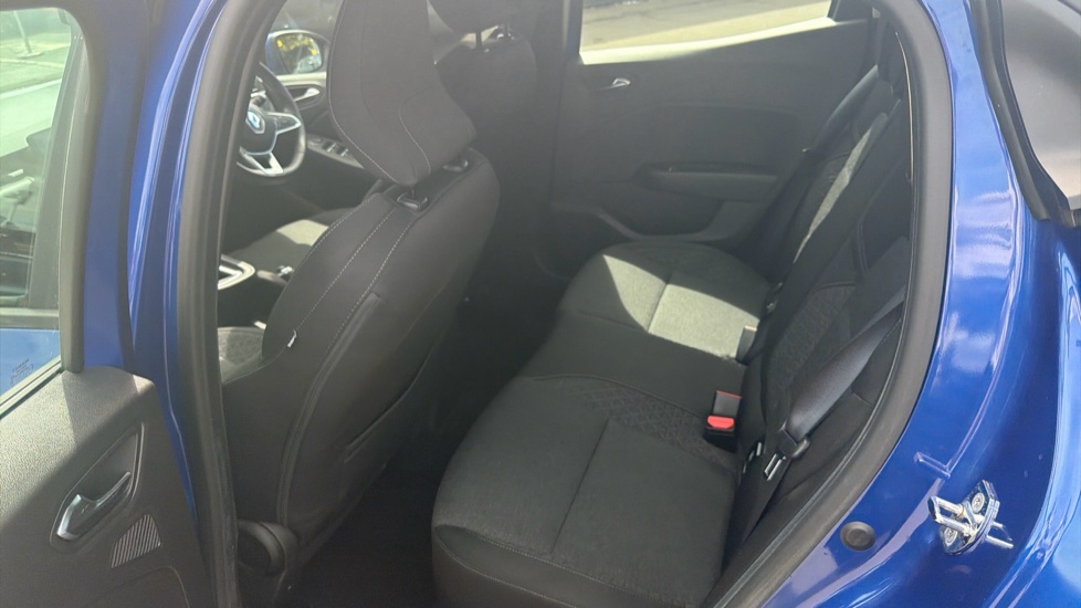Renault Clio 1.0 TCe 90 Iconic 5dr Petrol Hatchback - Image 16