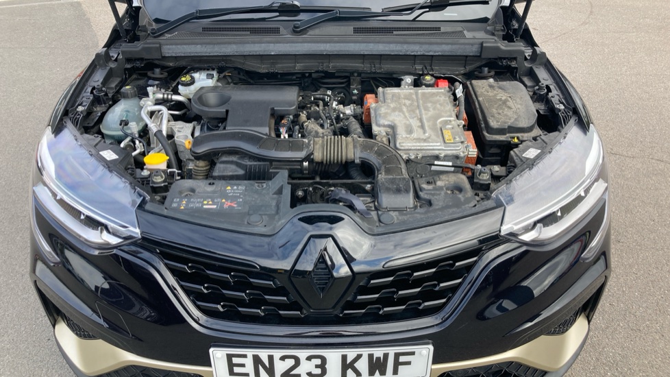 Renault Arkana 1.6 E-Tech full hybrid 145 Engineered 5dr Auto Hybrid Estate - Image 8