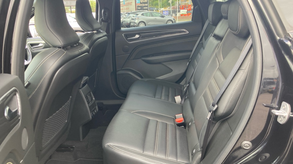 Renault Arkana 1.6 E-Tech full hybrid 145 Engineered 5dr Auto Hybrid Estate - Image 16