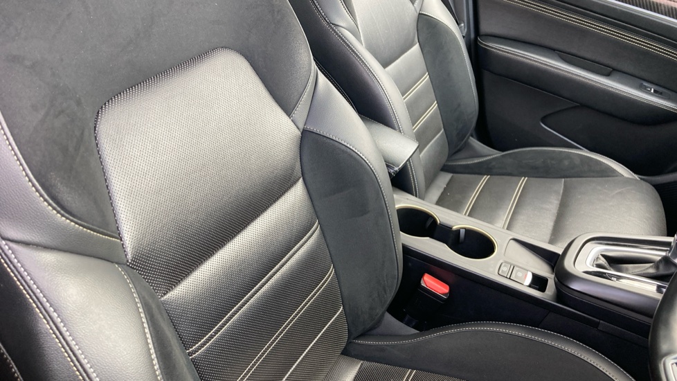 Renault Arkana 1.6 E-Tech full hybrid 145 Engineered 5dr Auto Hybrid Estate - Image 45